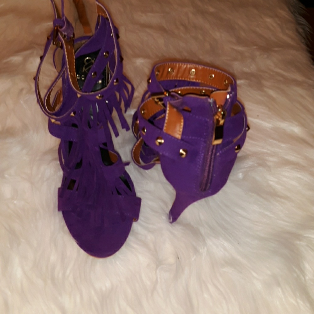 Fringes sandals - Picture 2 of 5